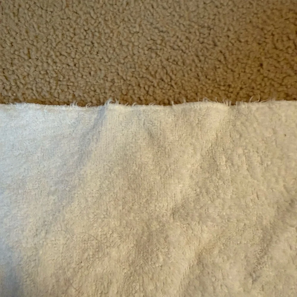 American Girl include towel